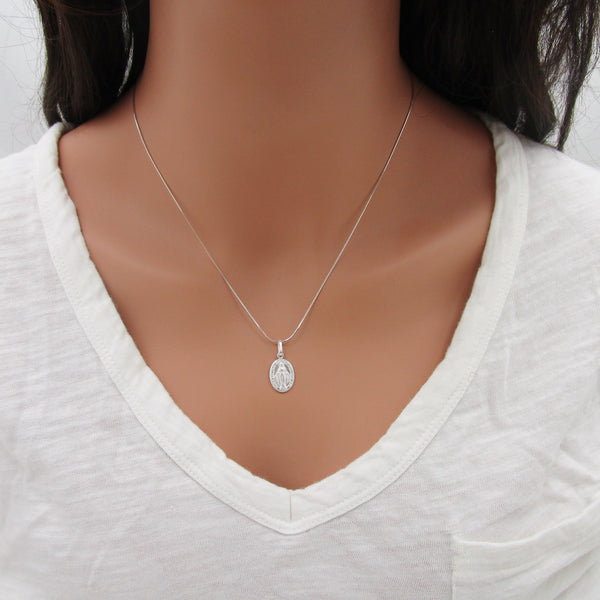 925 Sterling Silver Miraculous Medal Necklace