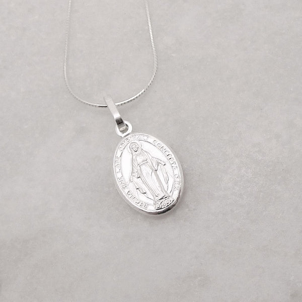 925 Sterling Silver Miraculous Medal Necklace