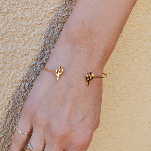 Cactus Bangle Bracelet in Gold