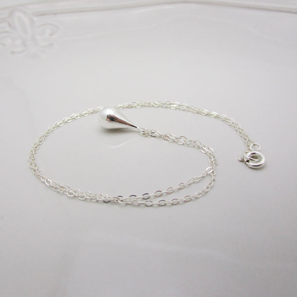 Silver Teardrop Necklace