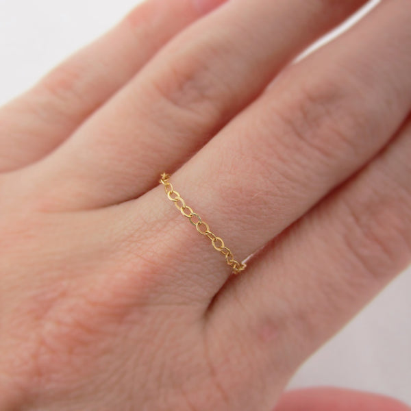 Dainty Gold Chain Ring