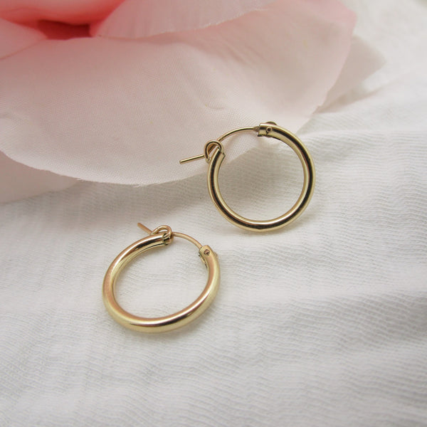 Classic Gold Hoops - Medium
