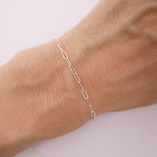 Dainty Paperclip Chain Bracelet