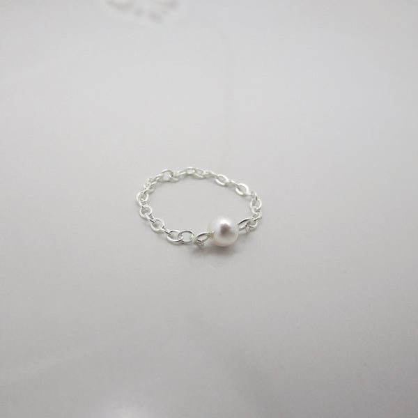Tiny Pearl Chain Ring